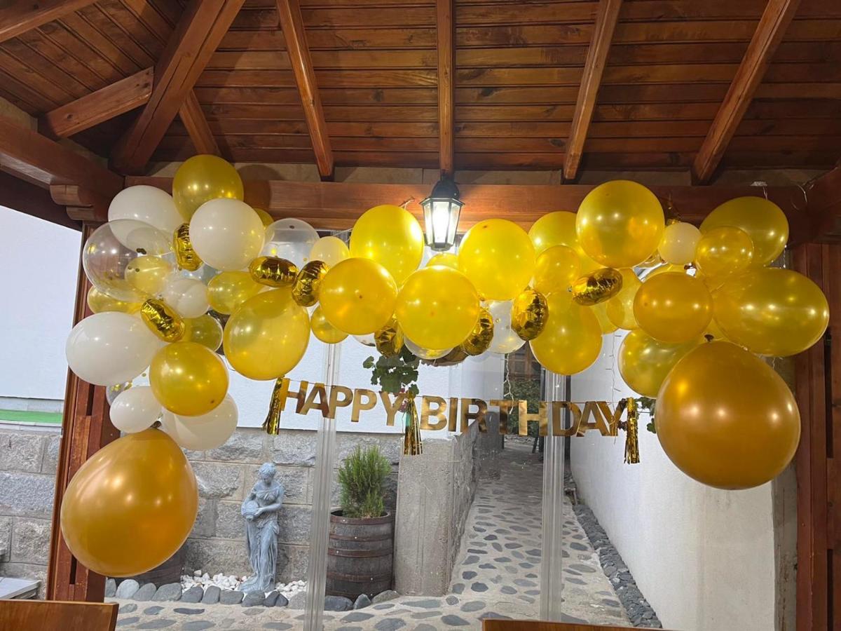 קלופר Guest House Ganovi מראה חיצוני תמונה