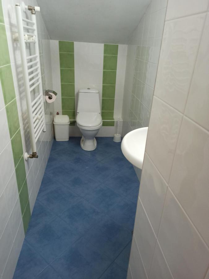 קלופר Guest House Ganovi מראה חיצוני תמונה