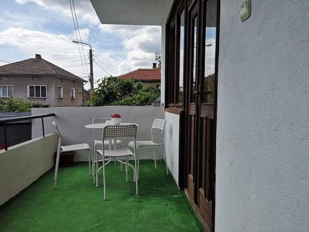 קלופר Guest House Ganovi מראה חיצוני תמונה