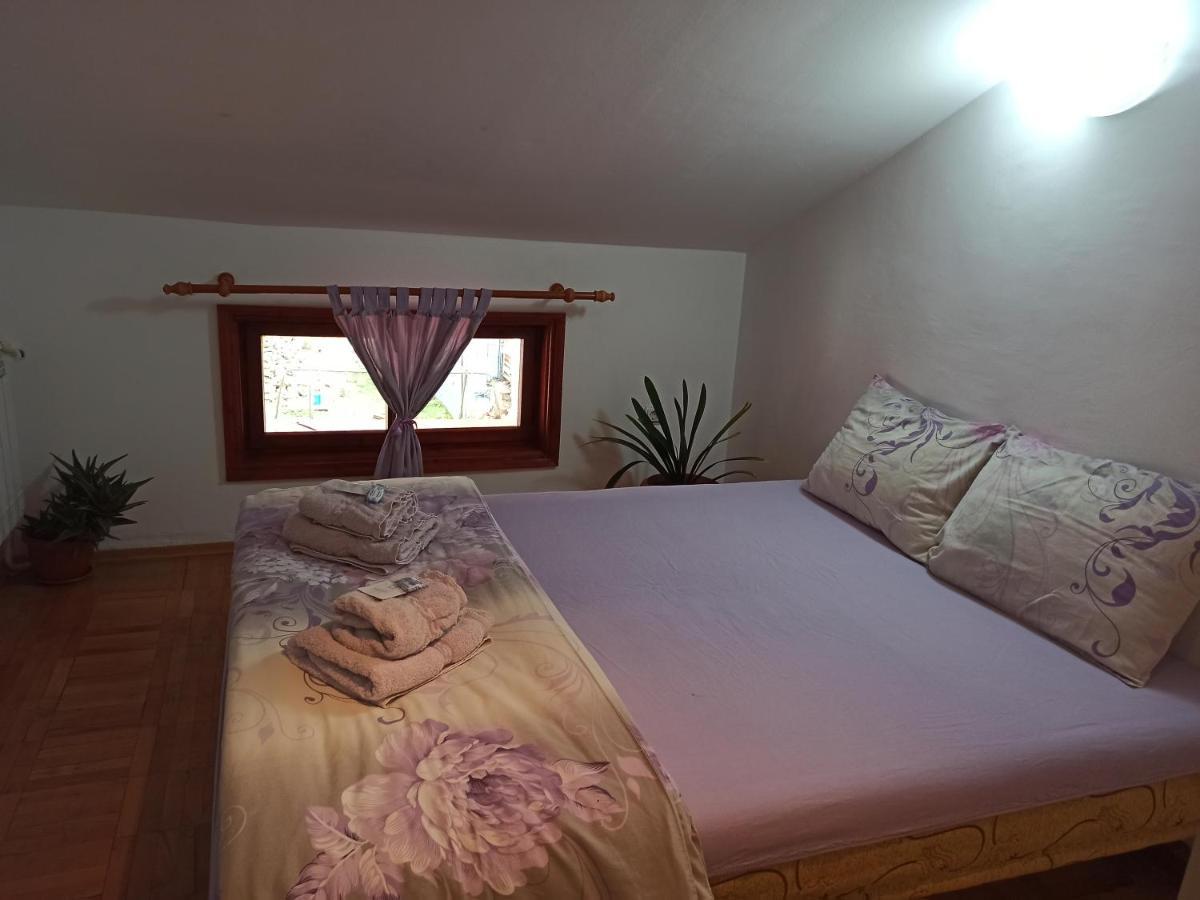 קלופר Guest House Ganovi מראה חיצוני תמונה