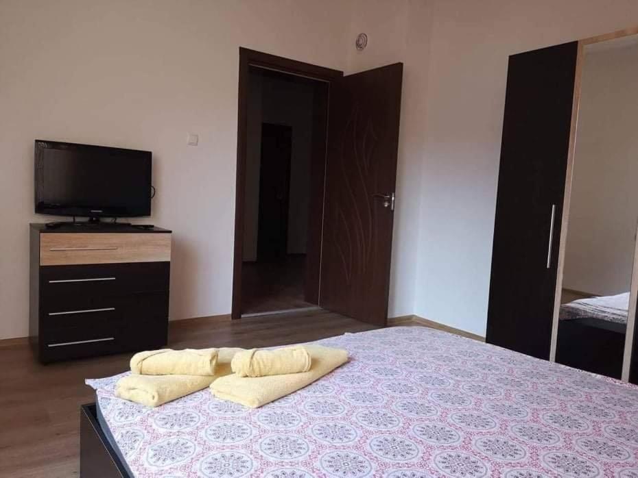קלופר Guest House Ganovi מראה חיצוני תמונה