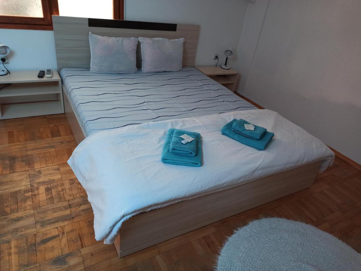קלופר Guest House Ganovi חדר תמונה