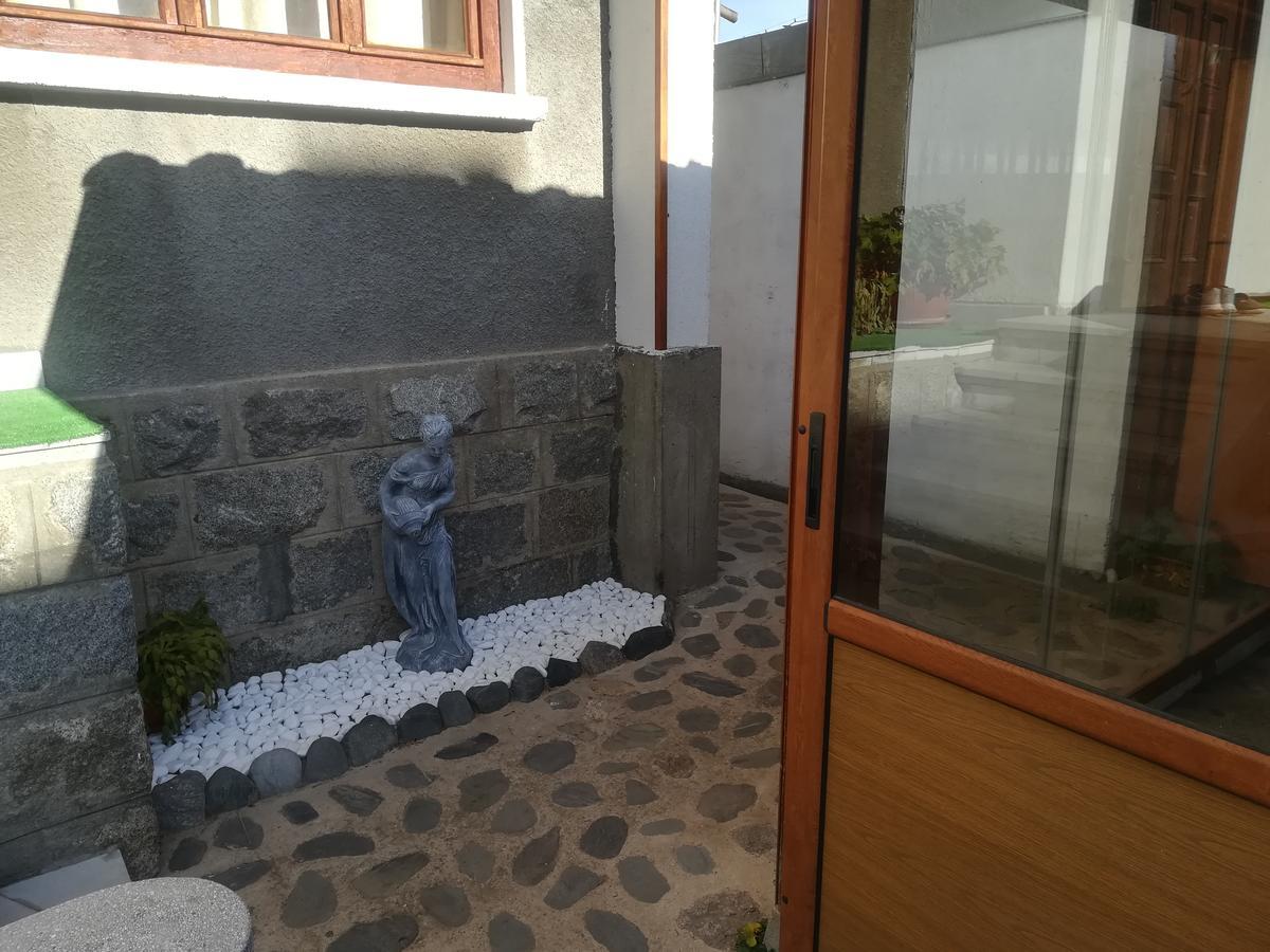 קלופר Guest House Ganovi מראה חיצוני תמונה