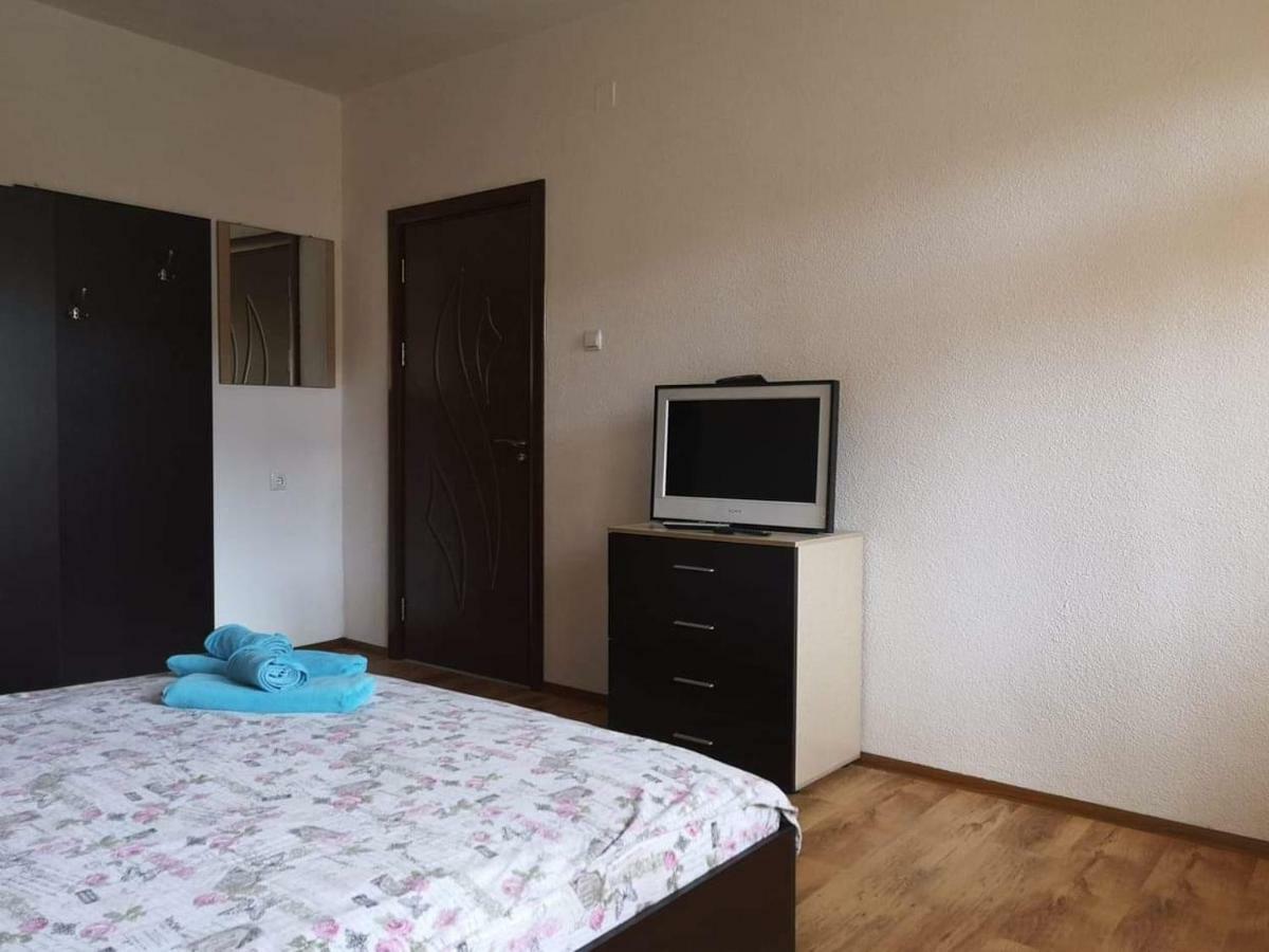 קלופר Guest House Ganovi מראה חיצוני תמונה