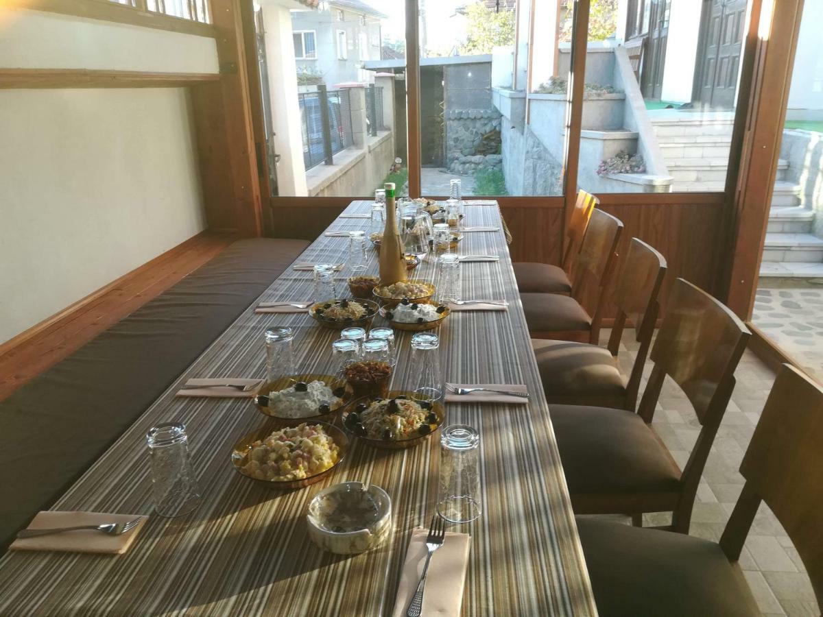 קלופר Guest House Ganovi מראה חיצוני תמונה